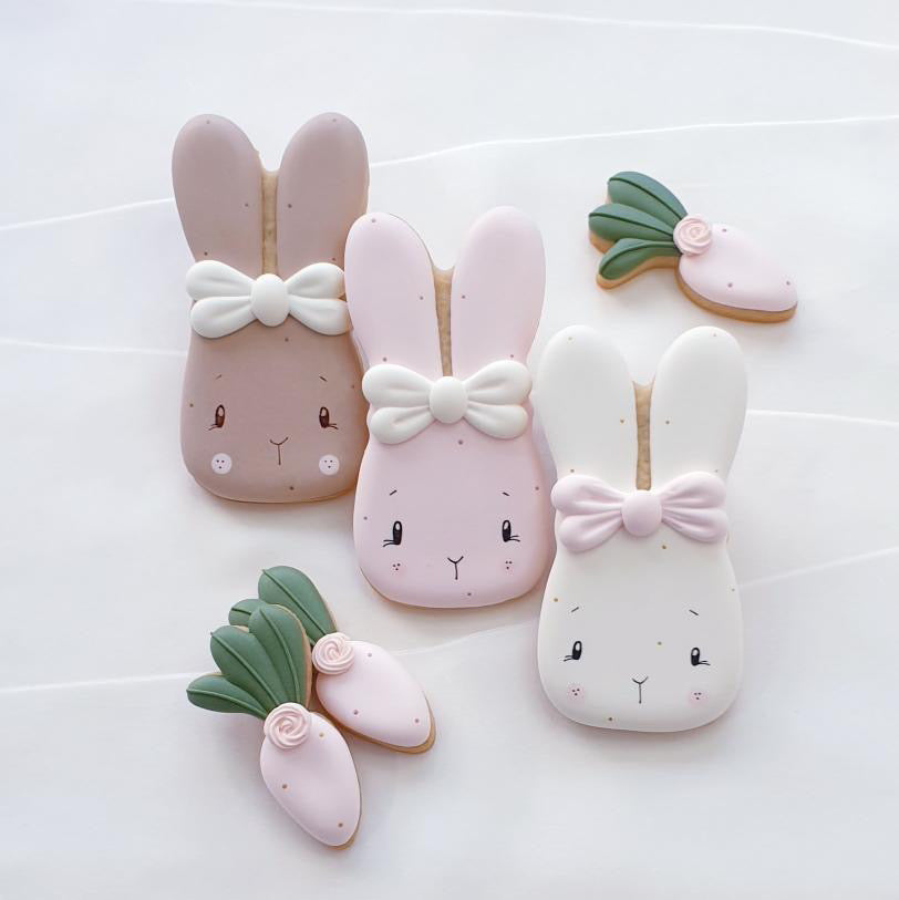 Ausstechform Hase mit Schleife