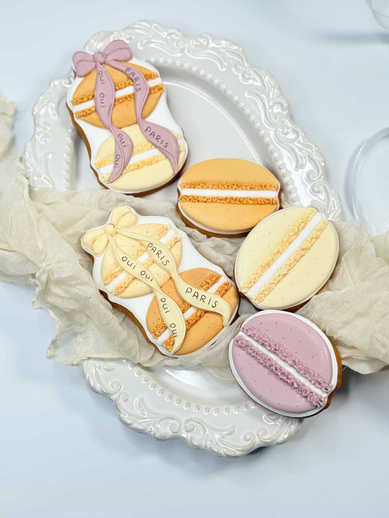 Ausstechform Macarons mit Schleife