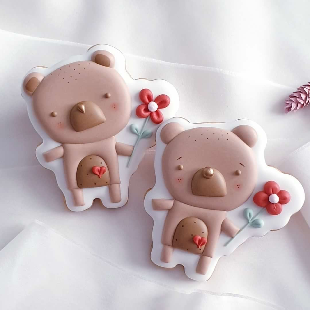 Cookie cutter Bear in Love
